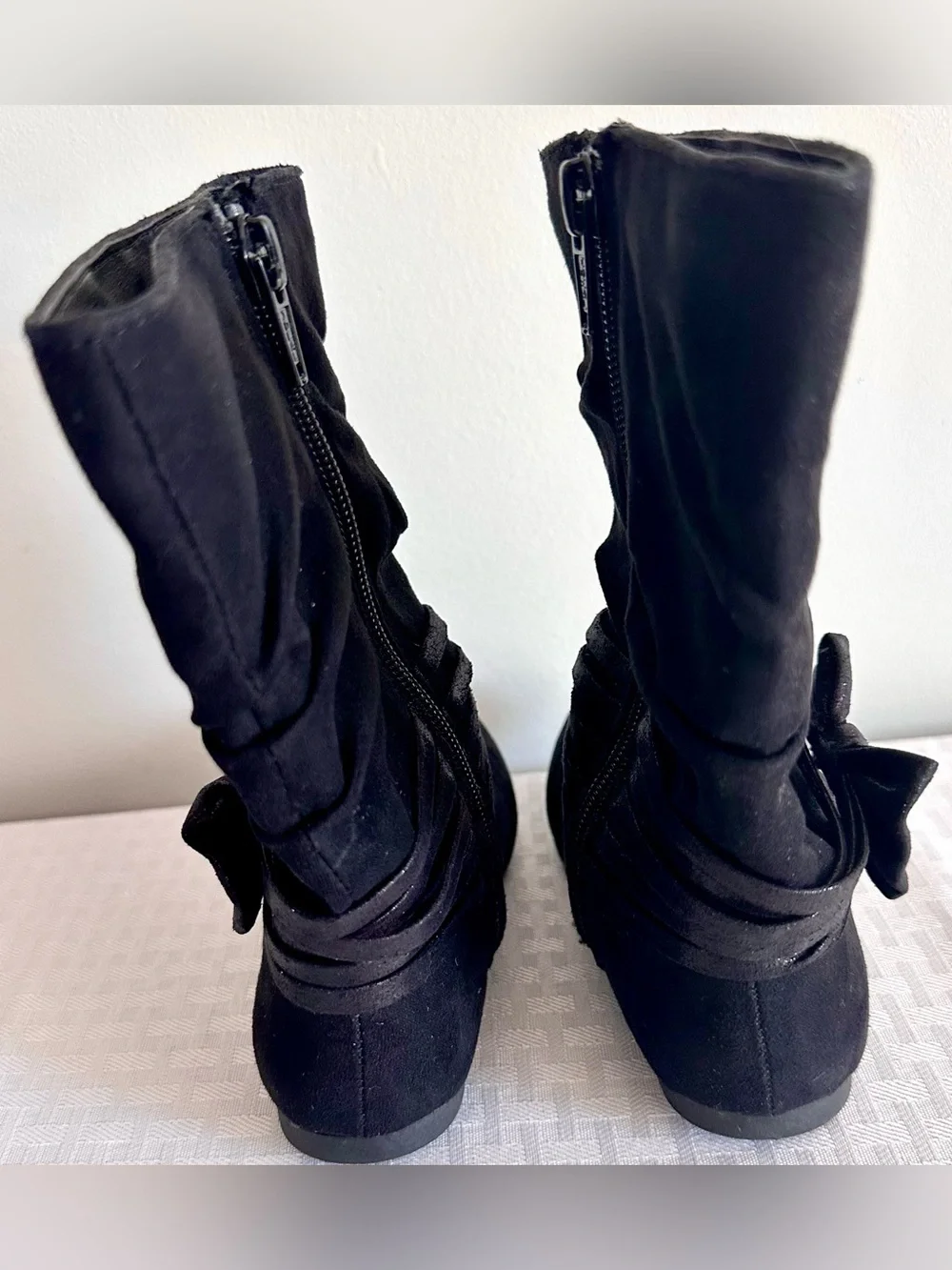 Jumping Beans Girls Black Boots Size 8 Bow Ruched Mid Calf Side Zip
